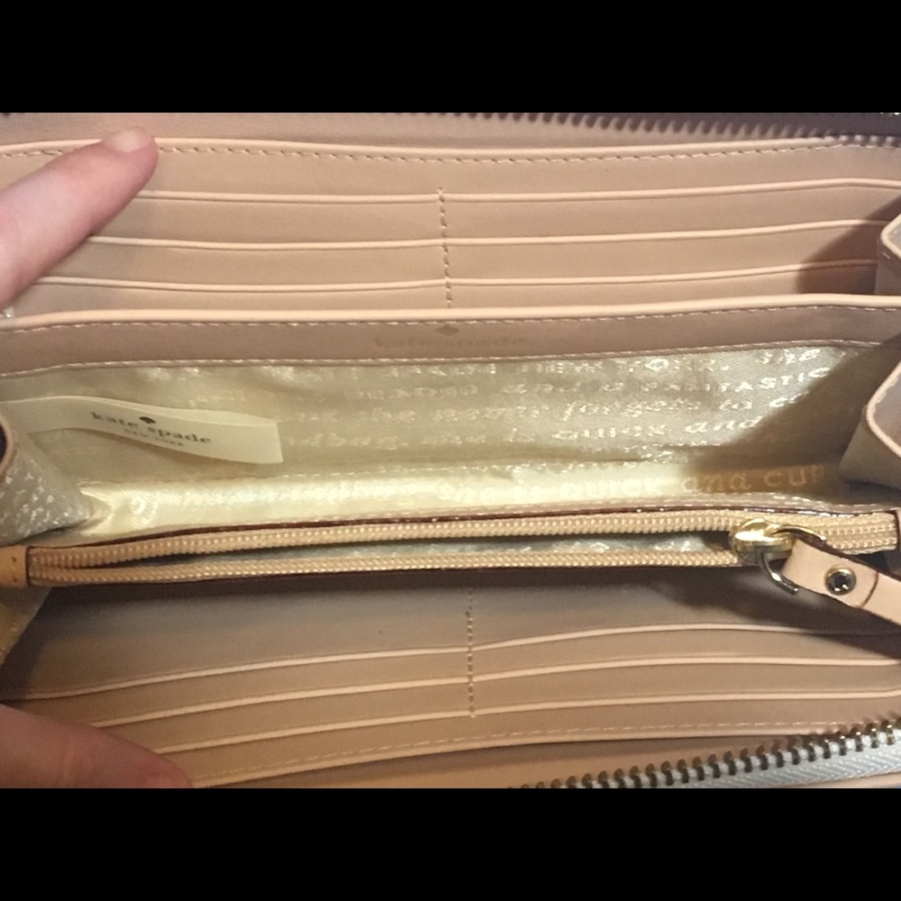 Kate Spade Poplar St Toucan Wallet - Picture 8 of 8